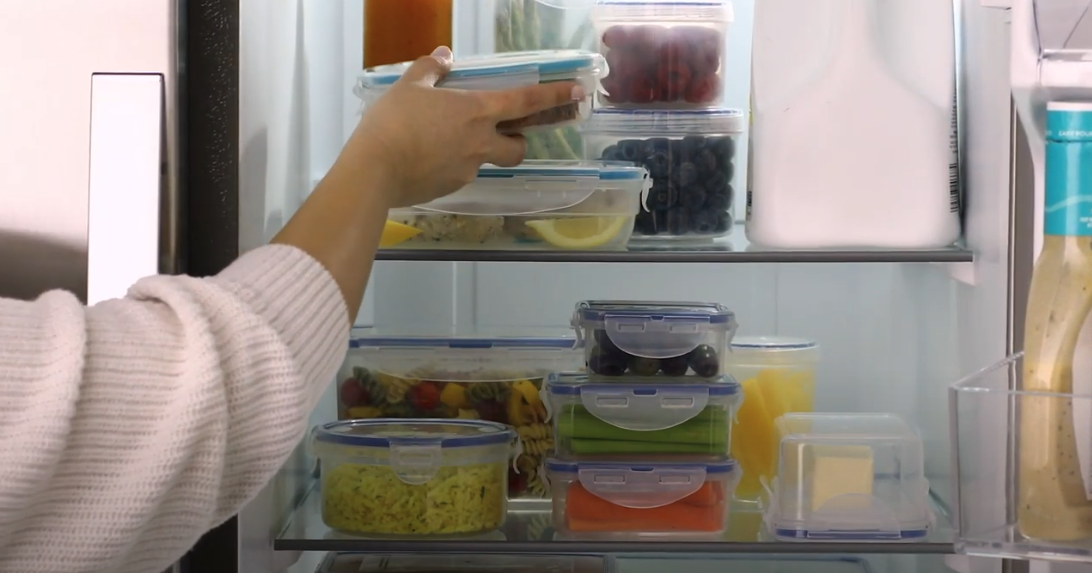 locknlock sets in a refrigerator